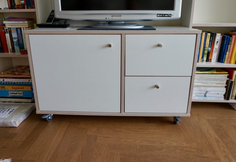 Kommoden mit Rollen - Inlignum Möbel